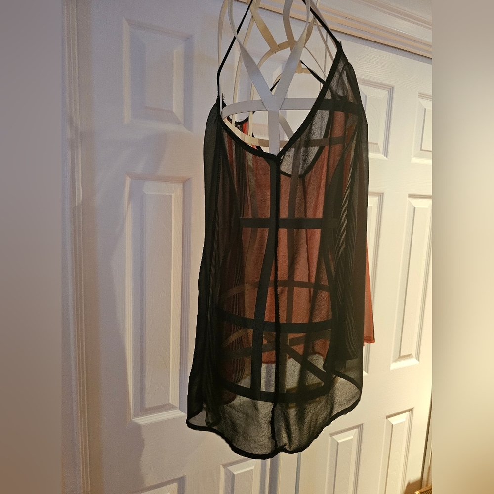Flowy top - Picture 4 of 9